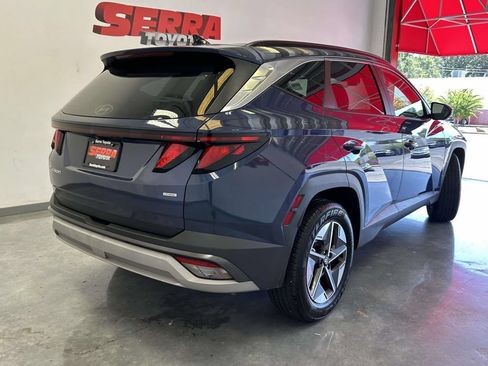 Used 2025 Hyundai Tucson SEL AWD/4WD image 3