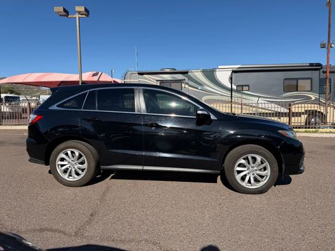 Used 2016 Acura RDX FWD w/ Technology Package image 4