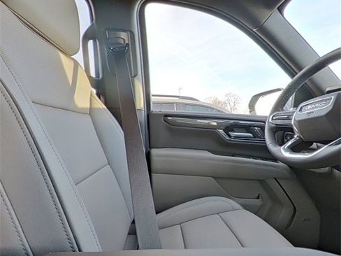 New 2026 GMC Yukon XL Elevation image 29