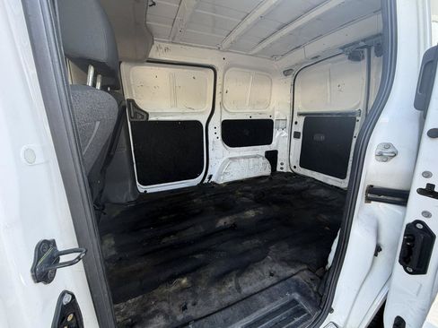 Used 2019 Nissan NV200 S FWD image 13