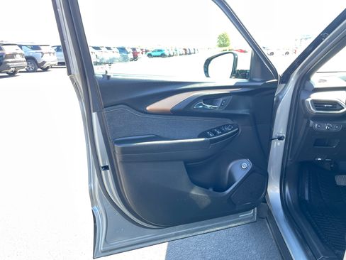 Certified 2023 Chevrolet TrailBlazer ACTIV w/ Sun and Liftgate Package FWD image 19