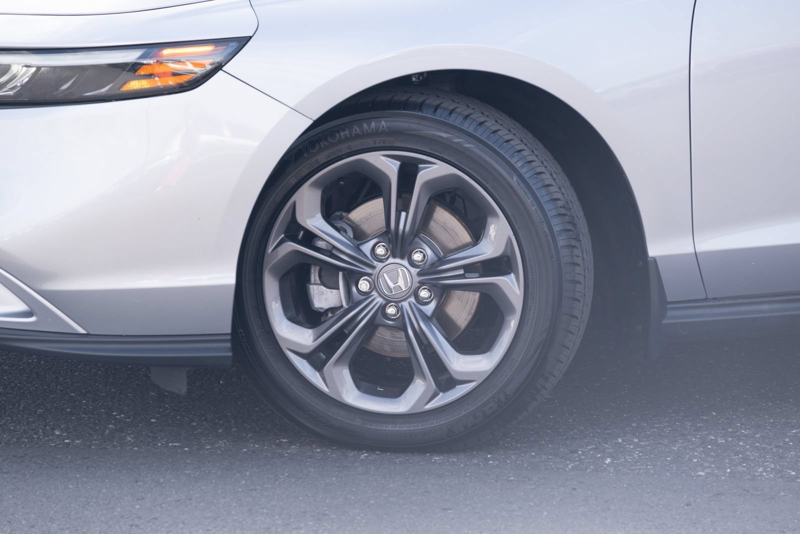 Used 2023 Honda Accord EX image 20
