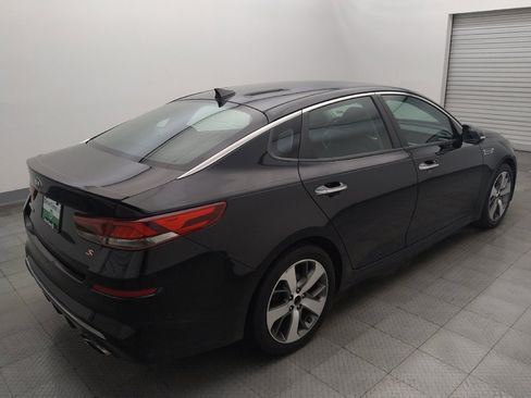 Used 2019 Kia Optima S FWD image 9