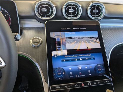 Used 2025 Mercedes-Benz C 300 Sedan image 8