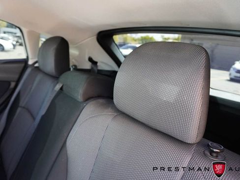 Used 2018 Subaru Impreza 2.0i image 32