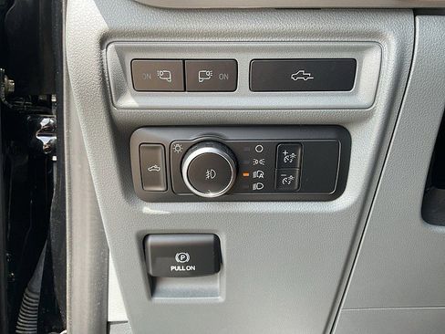 Used 2022 Ford F150 XLT w/ Equipment Group 302A High image 25