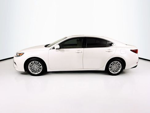 Used 2016 Lexus ES 350 350 w/ Accessory Package image 8