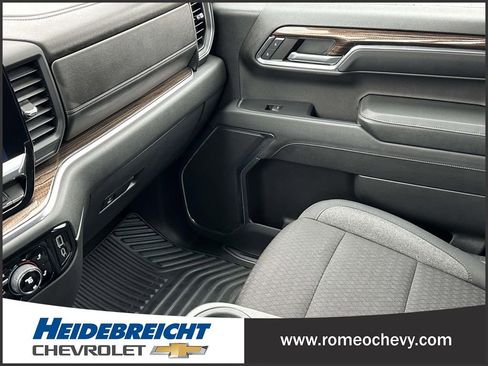 Certified 2024 Chevrolet Silverado 1500 LT image 33