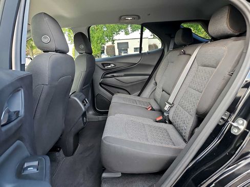 Used 2024 Chevrolet Equinox LT AWD/4WD image 10