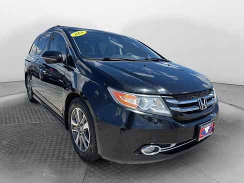 Used 2014 Honda Odyssey Touring image 3