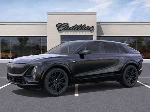 New 2026 Cadillac Lyriq Signature Sport w/ LPO, ONYX Package AWD/4WD image 2