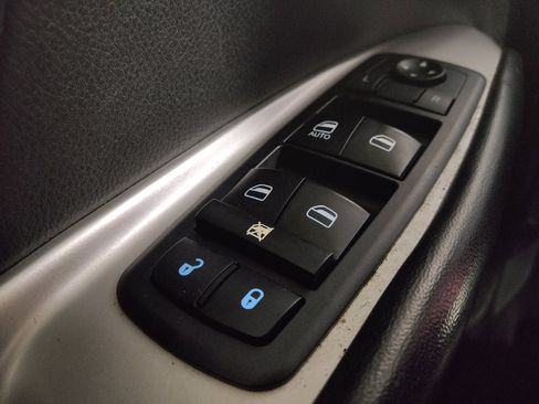 Used 2017 Dodge Journey SE FWD image 27