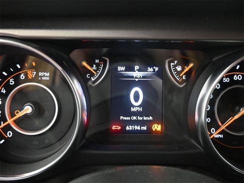 Used 2020 Jeep Gladiator Sport w/ Quick Order Package 24S image 22