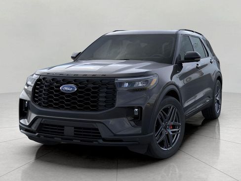 Used 2026 Ford Explorer ST-Line w/ ST-Line Street Pack AWD/4WD image 3
