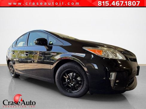 Used 2014 Toyota Prius Two FWD image 1