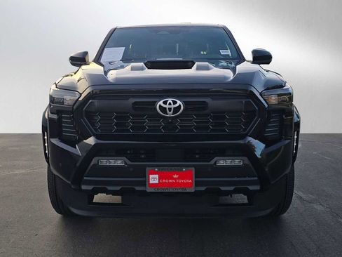 Used 2024 Toyota Tacoma TRD Sport image 7