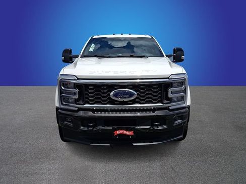 Used 2025 Ford F450 King Ranch w/ FX4 Off-Road Package AWD/4WD image 2
