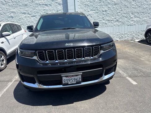 Used 2021 Jeep Grand Cherokee L Limited AWD/4WD image 2