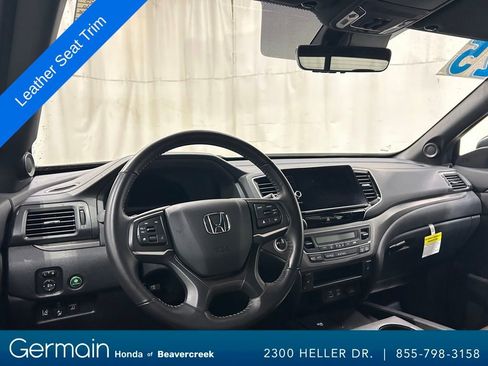 Used 2025 Honda Ridgeline RTL image 17