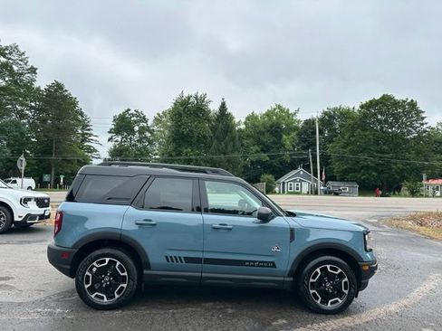 Used 2023 Ford Bronco Sport Outer Banks w/ Tech Package AWD/4WD image 6