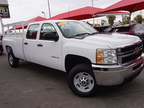 Used 2014 Chevrolet Silverado 2500 W/T RWD image 2