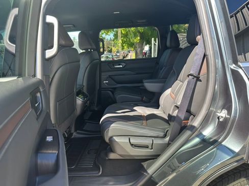 New 2026 Nissan Armada SL w/ Captain's Chari Seat Package image 24