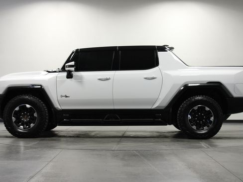 Used 2025 GMC Hummer EV 3X w/ Extreme Off-Road Package AWD/4WD image 7