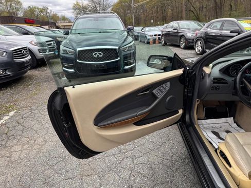 Used 2005 BMW 645Ci Convertible RWD image 29