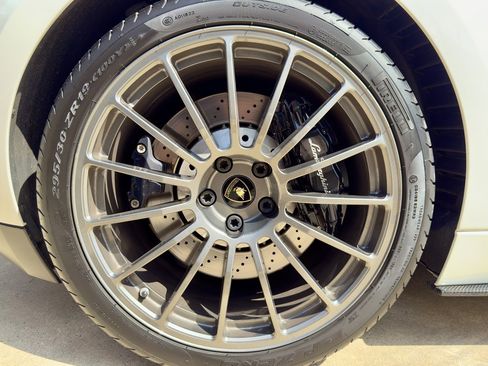 Used 2012 Lamborghini Gallardo LP 550-2 image 16