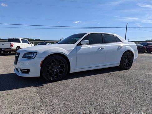 Used 2020 Chrysler 300 S w/ 300S Premium Group image 8