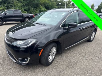 Used 2019 Chrysler Pacifica Touring-L