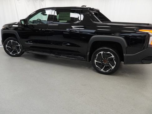 New 2026 Chevrolet Silverado EV LT AWD/4WD image 36