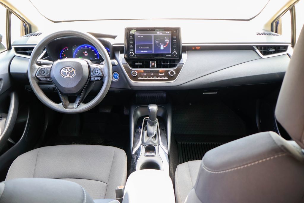 Used 2022 Toyota Corolla LE FWD image 8