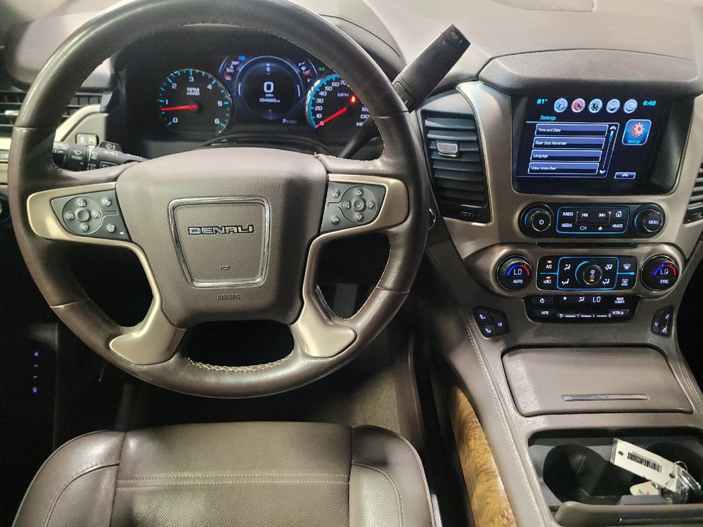 Used 2017 GMC Yukon Denali w/ Open Road Package AWD/4WD image 22