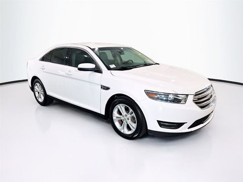 Used 2017 Ford Taurus SEL FWD image 30