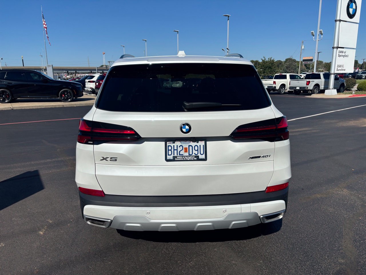 Used 2026 BMW X5 xDrive40i w/ Executive Package AWD/4WD image 4