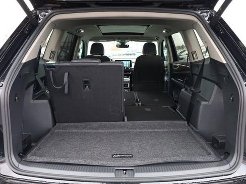 New 2026 Volkswagen Atlas SE image 8