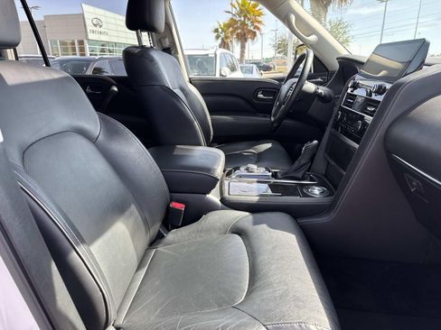 Used 2024 INFINITI QX80 Luxe image 14