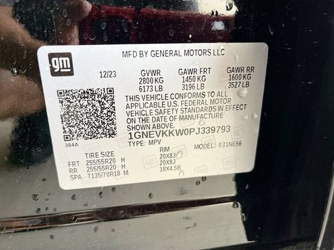 Used 2023 Chevrolet Traverse Premier w/ LPO, Floor Liner Package AWD/4WD image 36