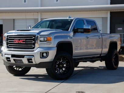 Used 2018 GMC Sierra 2500 Denali w/ Duramax Plus Package