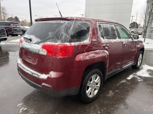 Used 2011 GMC Terrain SLE image 5