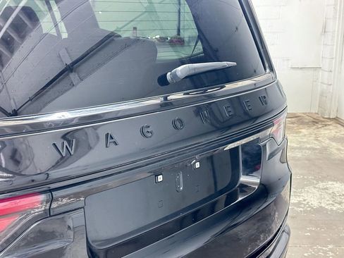Certified 2024 Jeep Wagoneer Series II w/ Convenience Group I image 17