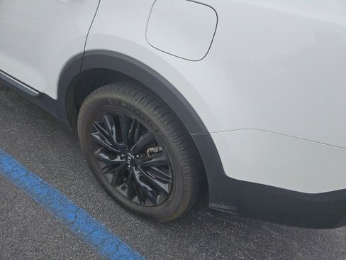 Certified 2020 Kia Telluride SX w/ SX Prestige Package image 13