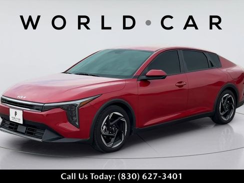 Certified 2025 Kia K4 EX FWD image 3