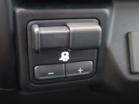 Used 2019 Chevrolet Silverado 1500 LT w/ All-Star Edition AWD/4WD image 35