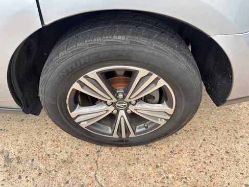 Used 2018 Acura MDX SH-AWD image 25