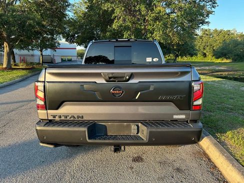 Used 2021 Nissan Titan PRO-4X w/ Pro-4x Convenience Package AWD/4WD image 5