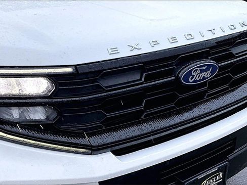 Certified 2025 Ford Expedition Active image 31
