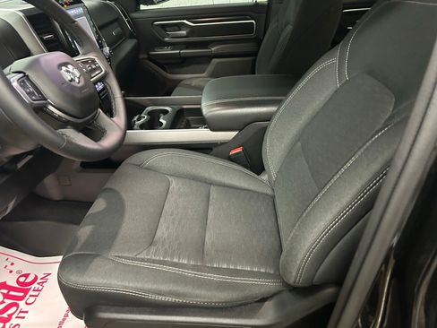 Used 2025 RAM 1500 Big Horn AWD/4WD image 12