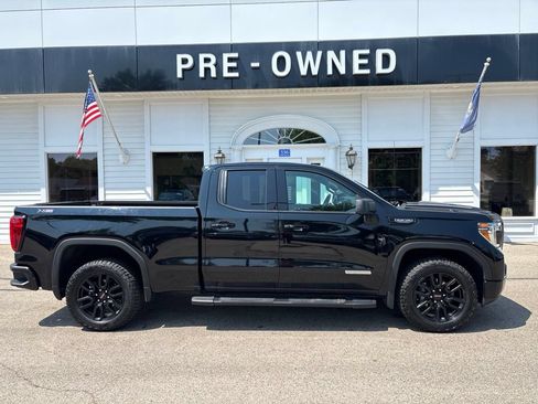 Used 2021 GMC Sierra 1500 Elevation w/ X31 Off-Road Package AWD/4WD image 4